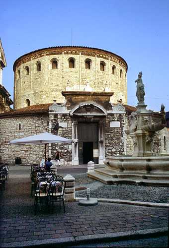 La basilica detta "Rotonda"